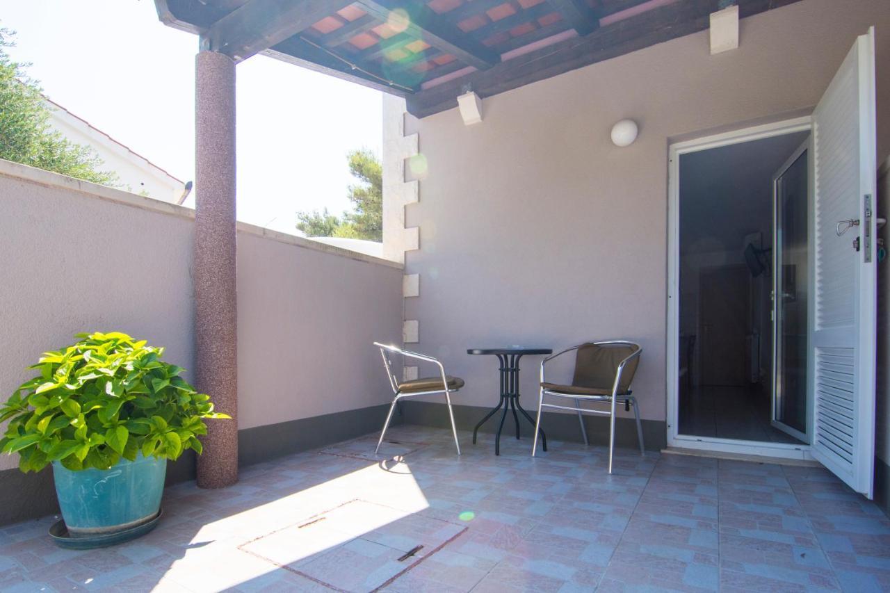 Villa Tereza Splitska Exterior foto